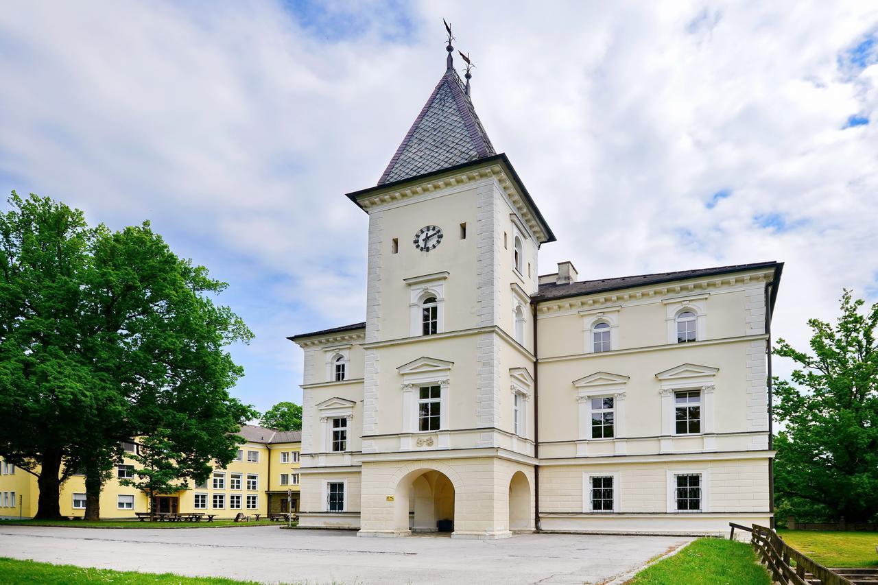 Bildungshaus Schloss Krastowitz Hotel Klagenfurt am Woerthersee Luaran gambar