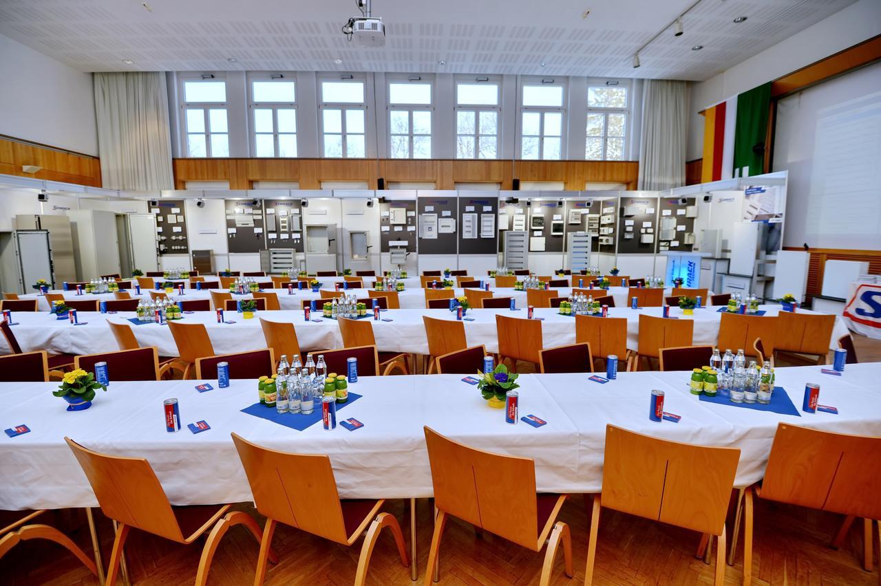 Bildungshaus Schloss Krastowitz Hotel Klagenfurt am Woerthersee Luaran gambar